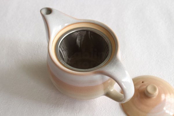 Photo10: Hagi yaki ware Japanese tea pot Maru with stainless tea strainer 480ml