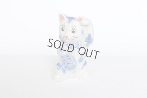 Photo3: Japanese Lucky Cat Kutani Porcelain Maneki Neko sansan sometsuke H 10cm 