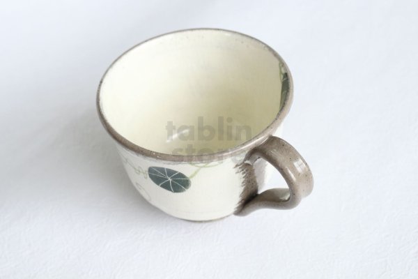Photo5: Shigaraki pottery Japanese tea mug coffee cup flower painted 300ml