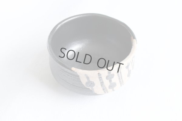 Photo6: Mino ware Japanese pottery matcha chawan tea bowl toga kuro oribe furu