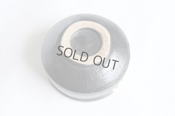 Photo7: Mino ware Japanese pottery matcha chawan tea bowl toga kuro oribe furu