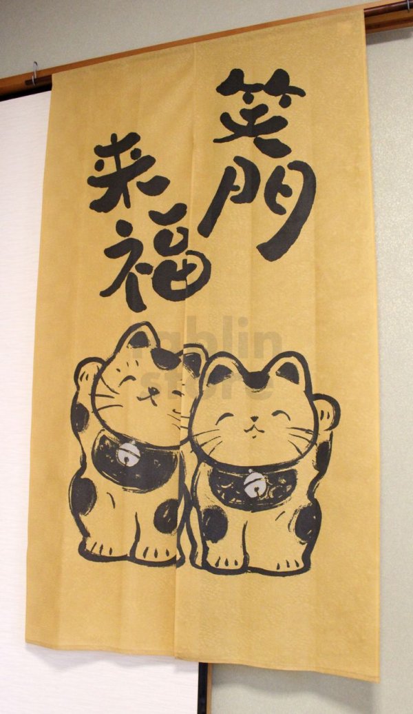 Photo1: Noren Japanese Curtain Doorway Room Divider lucky cat maneki neko 85 x 150cm
