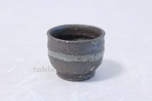 Photo2: Shigaraki pottery Japanese Sake bottle & cup set waraku rei shuki