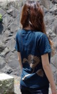 Photo2: Natural and Hand dyes Mitsuru unisexed T-shirt made in Japan indigo sunflower (2)