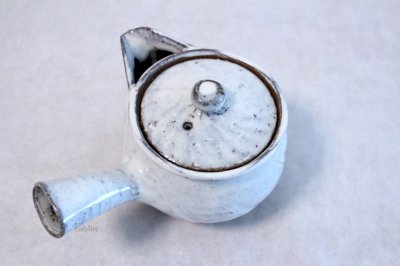 Photo3: Hagi yaki ware Japanese tea pot White kairagi Hana kyusu pottery tea strainer 