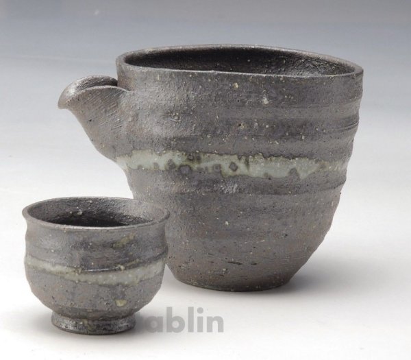 Photo1: Shigaraki pottery Japanese Sake bottle & cup set waraku rei shuki (1)