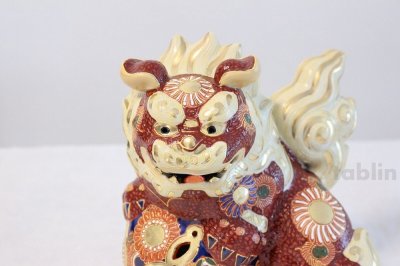 Photo2: Japanese Leo Shishi Dragon Lion dog Kutani Porcelain mori tag and mat H19.5cm