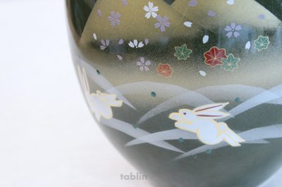 Photo1: Kutani yaki ware Rabbits Yoshino mauntain High Quality Japanese vase ,H24.5cm