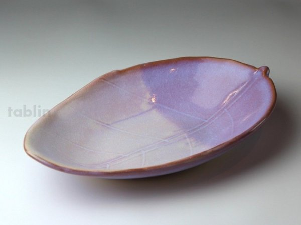 Photo1: Hagi ware Japanese Serving plate Hagi purple Leaf W310mm (1)