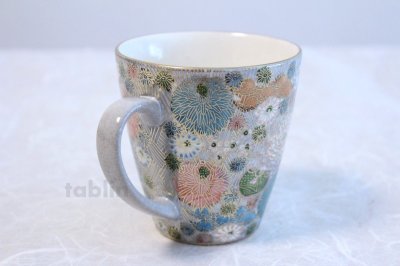 Photo2: Kutani porcelain Japanese tea coffee cups M3 Hanazume set of 2