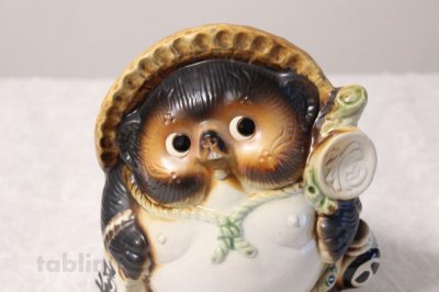 Photo2: Shigaraki pottery Japanese Tanuki Cute Raccoon Dog fukufuku H19cm