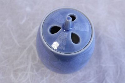 Photo2: Kutani Porcelain Japanese incense burner Ginsai yon blue H12cm