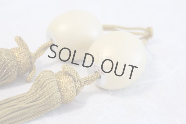 Photo2: Weight for Japanese hanging scroll FUCHIN stone Kutani porcelain gold pearl-like (2)