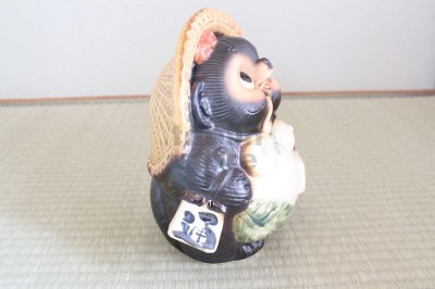 Photo1: Shigaraki pottery Japanese Tanuki Cute Raccoon Dog onegai female H22cm