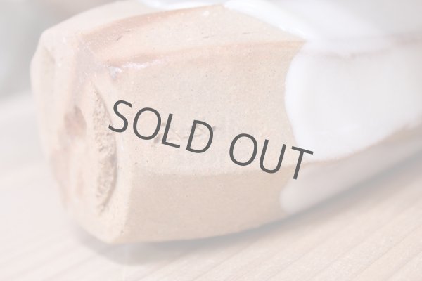 Photo6: Bizen ware pottery Sake bottle tokkuri white glaze mentori Tomoyuki Oiwa 300ml (6)