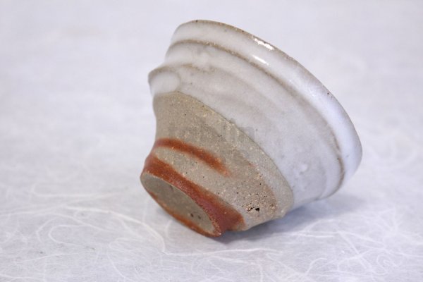 Photo5: Bizen ware pottery Sake guinomi tumbler Bar Mug white glaze kyo Tomoyuki Oiwa 60ml (5)