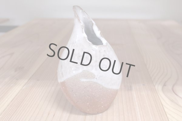 Photo3: Bizen ware pottery Sake bottle tokkuri white glaze kiri Tomoyuki Oiwa 300ml (3)