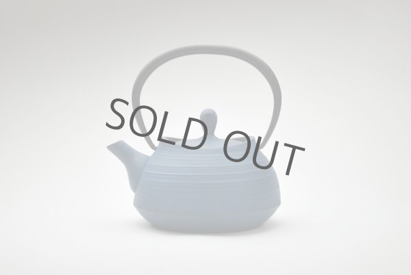 Photo2: ITCHU-DO HAKEME Japanese Cast Iron Nambu tea pot Japan blue 400ml (2)