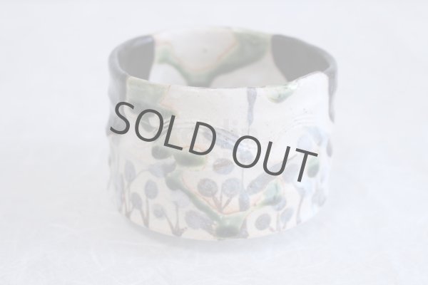 Photo3: Mino Japanese pottery matcha tea bowl chawan Oribe hanamon set of 2 w/woodbox  (3)