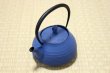 Photo7: ITCHU-DO HAKEME Japanese Cast Iron Nambu tea pot Japan blue 400ml (7)