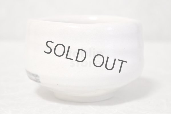 Photo6: Mino ware pottery Japanese tea ceremony bowl Matcha chawan sansui white shino (6)
