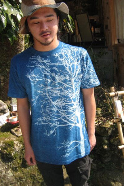 Photo1: Natural and Hand dyes Mitsuru unisexed T-shirt made in Japan tree indigo (1)