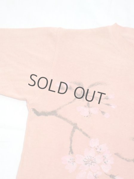 Photo2: Natural and Hand dyes Mitsuru unisexed T-shirt made in Japan cherry Rubia argyi (2)