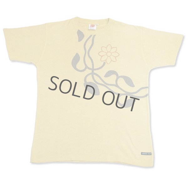Photo4: Natural and Hand dyes Mitsuru unisexed T-shirt made in Japan karakusa (4)