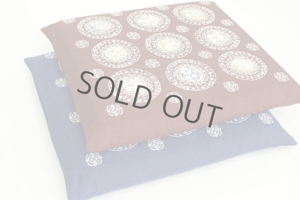 Photo3: Japanese floor pillow cushion cover zabuton cotton meisen family crest 55 x 59cm (3)