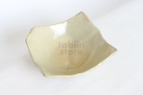 Photo7: Shigaraki pottery Japanese bowl yuragi henkei 14cm (7)
