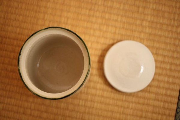 Photo6: Mino Japanese tea ceremony pottery water jar Mizusashi Oribe Gto (6)