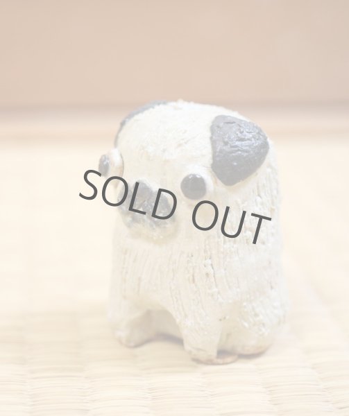 Photo3: pug dog Shigaraki pottery Japanese doll H6cm (3)