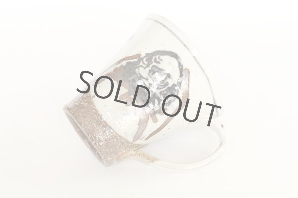 Photo2: Kutani Porcelain Japanese mug coffee tea cup daruma D 9.5cm (2)