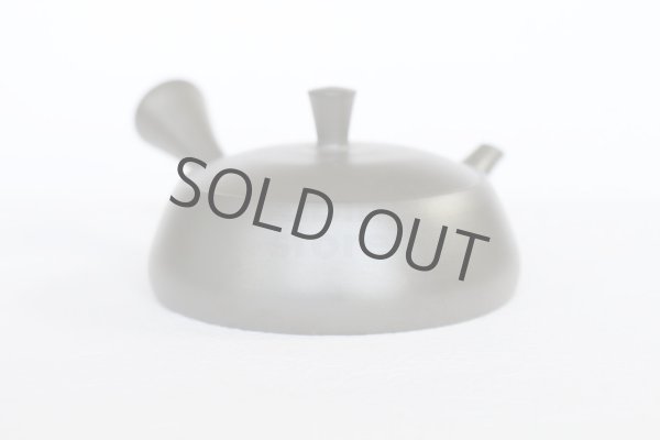 Photo7: Tokoname Kyusu Japanese tea pot flat shape reductional fire Gafu Ito 90ml  (7)