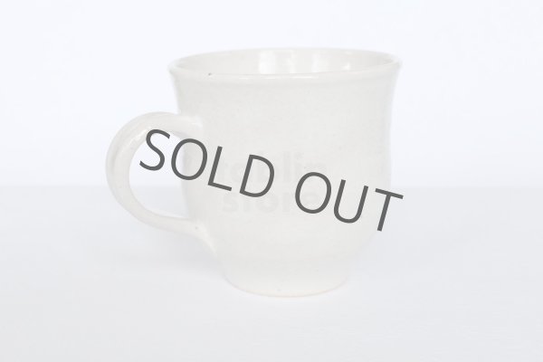 Photo7: Kutani Porcelain Japanese mug coffee tea cup manekineko D 9cm (7)