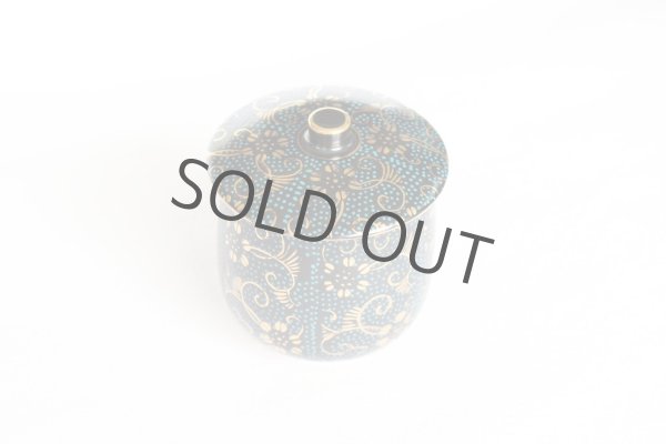 Photo4: Kutani porcelain Futatuki Yunomi blue gold aotibu Japanese tea cup (set of 2) (4)