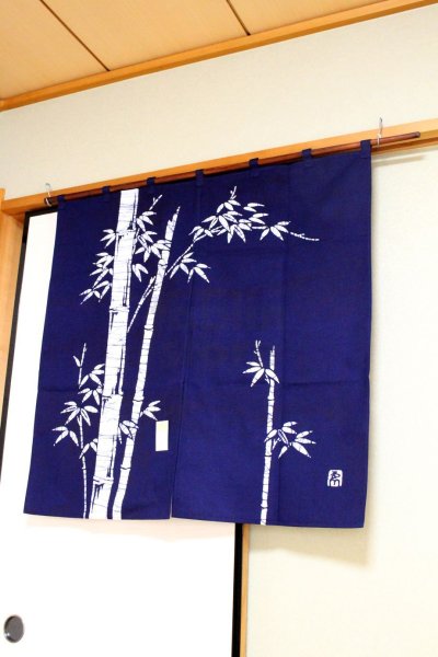 Photo1: Kyoto Noren SB Japanese batik door curtain Take Bamboo navy blue 85cm x 90cm (1)