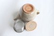 Photo7: Shigaraki pottery Japanese tea pot white glaze with stainless tea strainer (7)