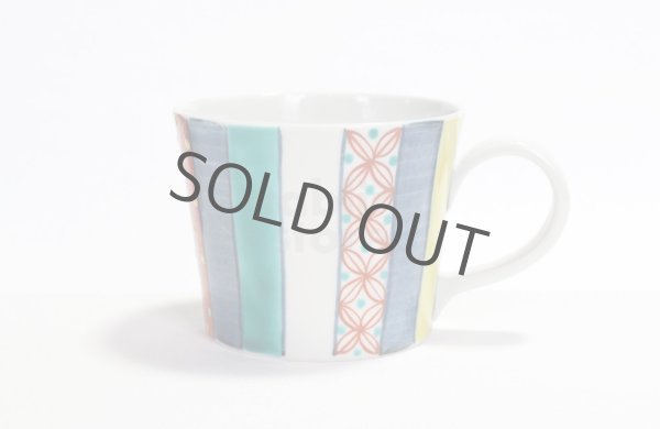 Photo1: Kutani Porcelain Japanese mug coffee tea cup komontogusa D 8.7cm (1)