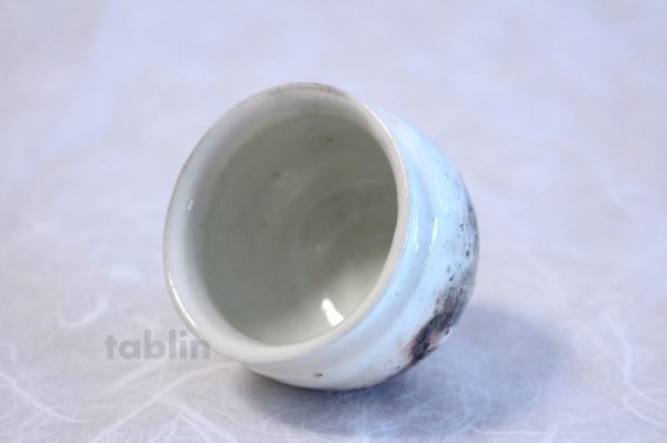 Photo4: Shigaraki pottery Japanese Sake bottle & cup set kobiki tokkuri (4)