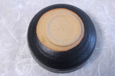 Photo1: Shigaraki pottery Japanese tea bowl black do nagashi chawan Matcha Green Tea 