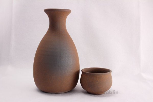 Photo1: Mino yaki ware Japanese Sake bottle and Sake cup set bize tokuri (1)