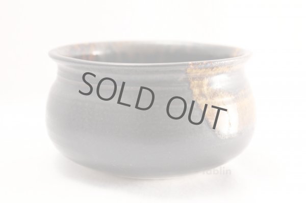 Photo3: Japanese pottery Kensui Bowl for Used tea leaves, Tea ceremony glaze nagashi   (3)