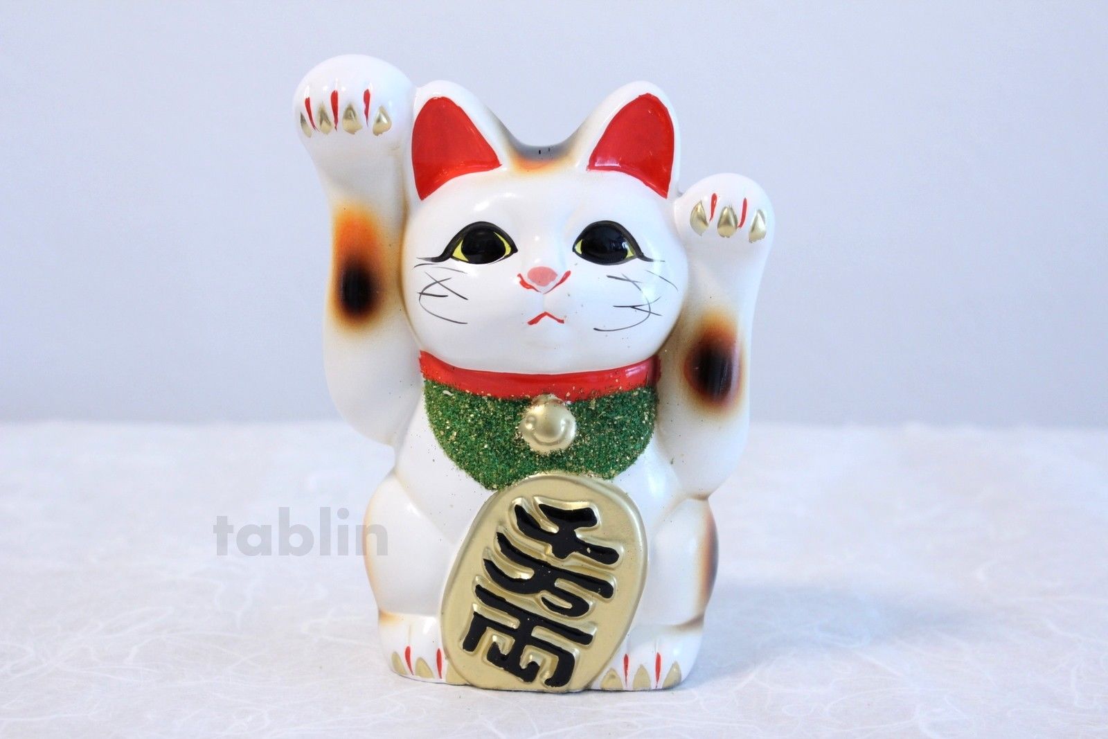 Japanese Lucky Cat  Tokoname ware YT Porcelain Maneki Neko 