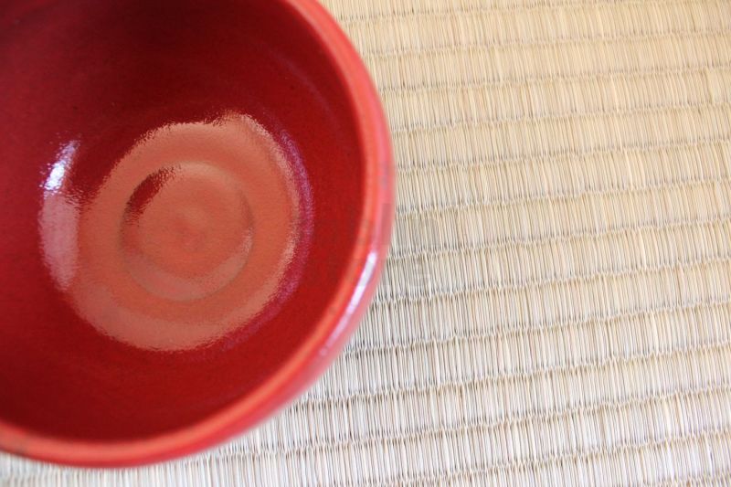 Tokoname ware Japanese matcha tea bowl chawan red glaze seito