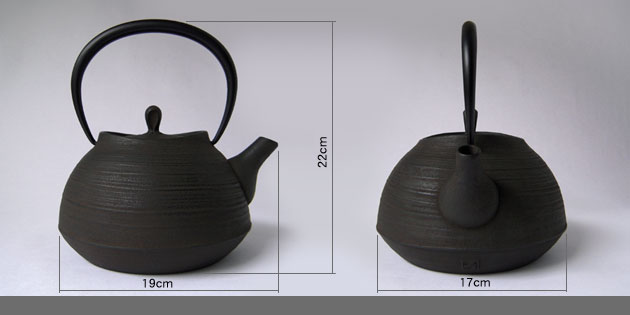 Tetsubin - Cast iron teapot -Round shape