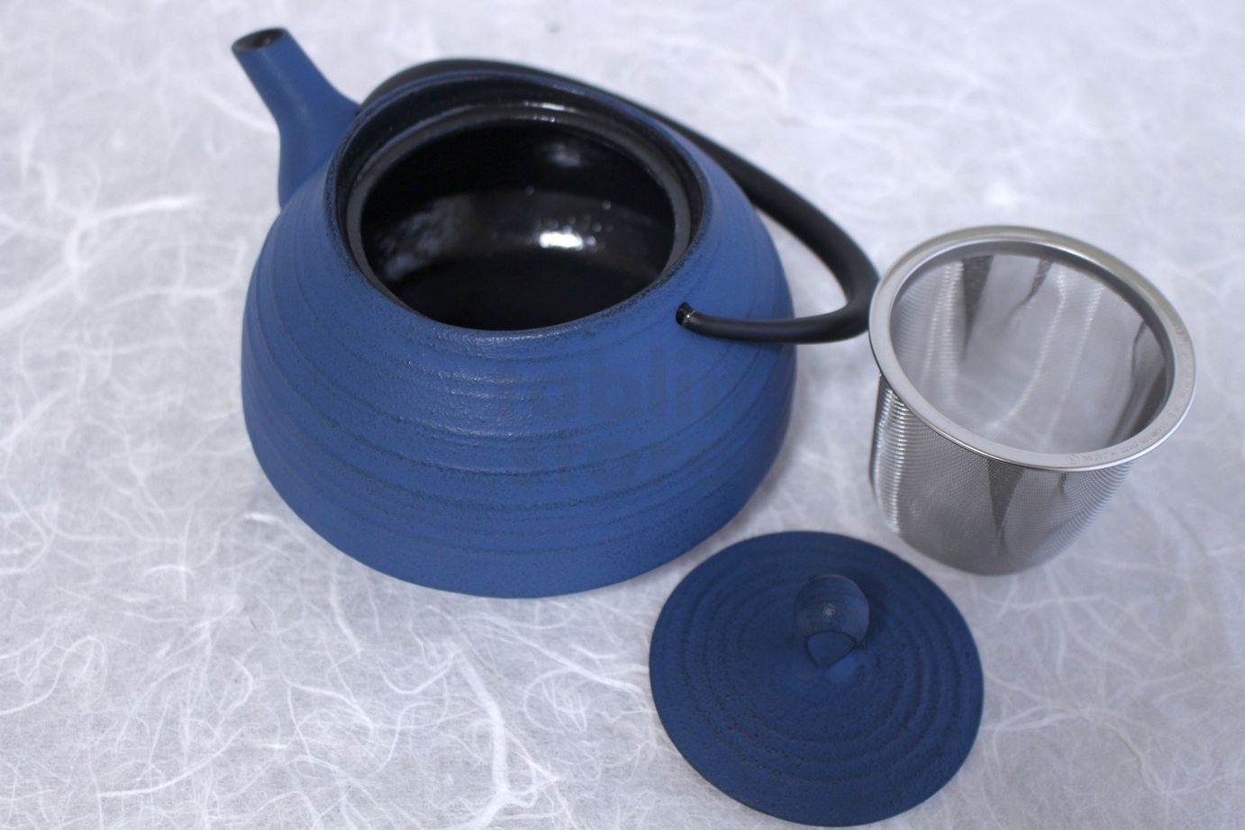 ITCHU-DO HAKEME Japanese Cast Iron Nambu tea pot Japan blue 400ml